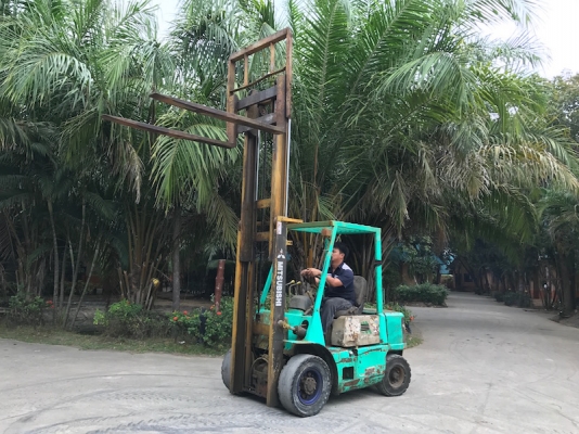 ขายFORKLIFT MITSUBISHI FD25(2.5ตัน)(ดีเซล) สวยเดิมจากญี่ปุ่น ยังไม่เคยใช้ในไทย 135,000เท่านั้น!!