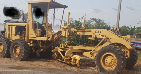 ขายรถเกรด CAT 12G61M4350ราคา 1,050,000บาทภาพพร้อมใช้งาน ติดต่อคุณอ๊อฟ พิจิตร 086-737-9991