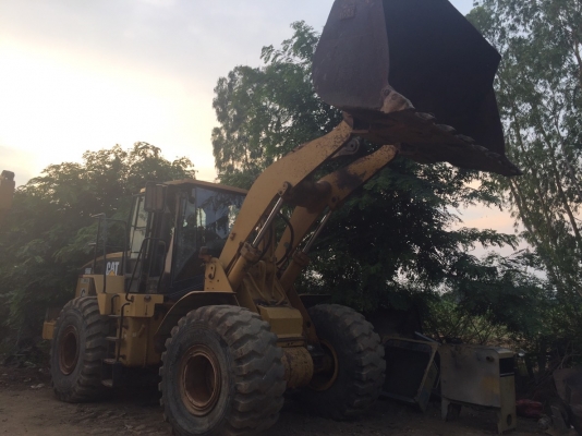 ขายรถตัก Cat966G-2 ราคา 1,350,000บาทภาพพร้อมใช้งาน ติดต่อคุณอ๊อฟ พิจิตร 086-737-9991 ขายรถตัก Cat966G-2 ราคา 1,350,000บาทภาพพร้อมใช้งาน ติดต่อคุณอ๊อฟ พิจิตร 086-737-9991