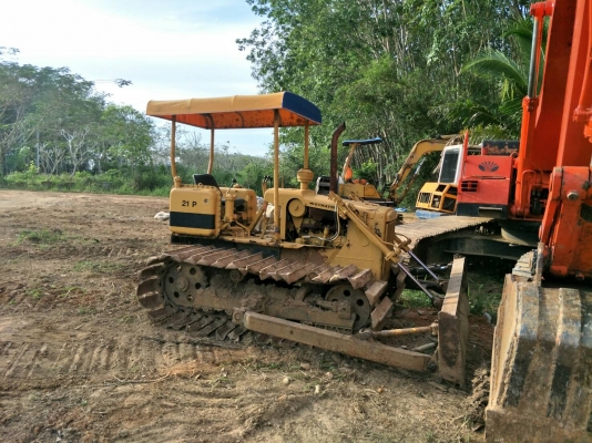 มี VDO ให้ชม.KOMATSU D20PL-3 ใบแทรคกว้าง 70 ซม.สไลด์ใบมีดได้ ราคา 99000
