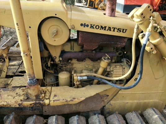 มี VDO ให้ชม.KOMATSU D20PL-3 ใบแทรคกว้าง 70 ซม.สไลด์ใบมีดได้ ราคา 99000