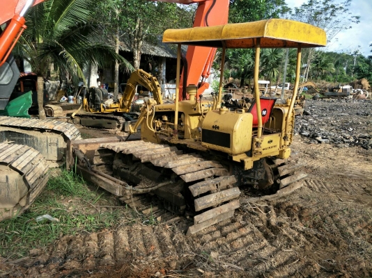 มี VDO ให้ชม.KOMATSU D20PL-3 ใบแทรคกว้าง 70 ซม.สไลด์ใบมีดได้ ราคา 99000