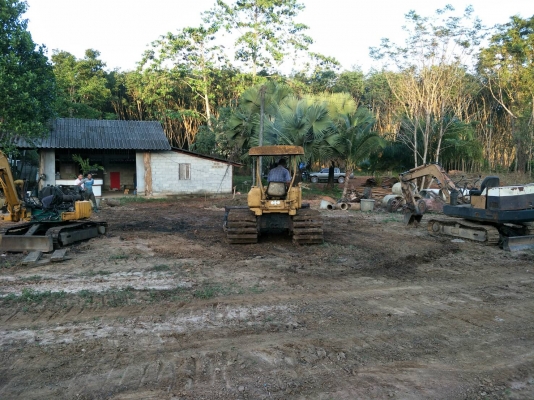 มี VDO ให้ชม.KOMATSU D20PL-3 ใบแทรคกว้าง 70 ซม.สไลด์ใบมีดได้ ราคา 99000 มี VDO ให้ชม.KOMATSU D20PL-3 ใบแทรคกว้าง 70 ซม.สไลด์ใบมีดได้ ราคา 99000