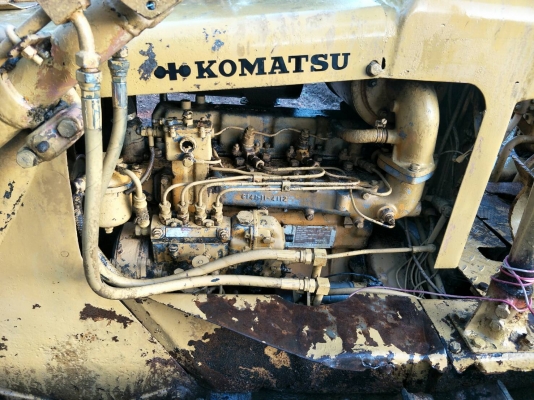 มี VDO ให้ชม.KOMATSU D20PL-3 ใบแทรคกว้าง 70 ซม.สไลด์ใบมีดได้ ราคา 99000