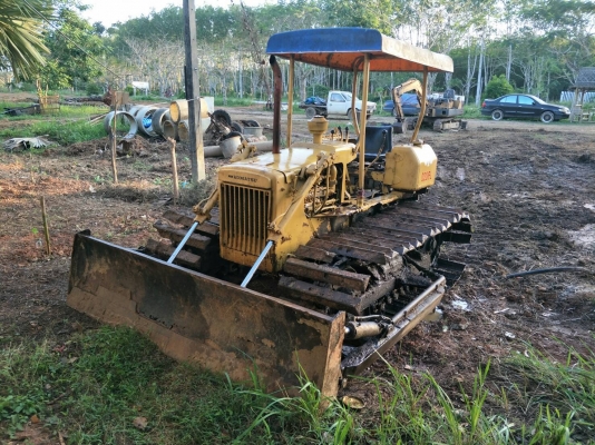 มี VDO ให้ชม.KOMATSU D20PL-3 ใบแทรคกว้าง 70 ซม.สไลด์ใบมีดได้ ราคา 99000