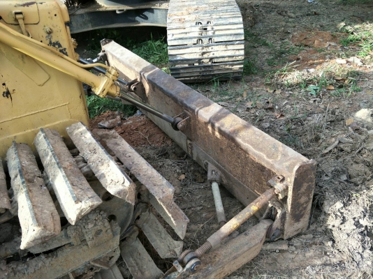 มี VDO ให้ชม.KOMATSU D20PL-3 ใบแทรคกว้าง 70 ซม.สไลด์ใบมีดได้ ราคา 99000