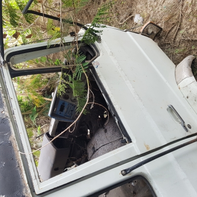 ประตูขวา hino f18