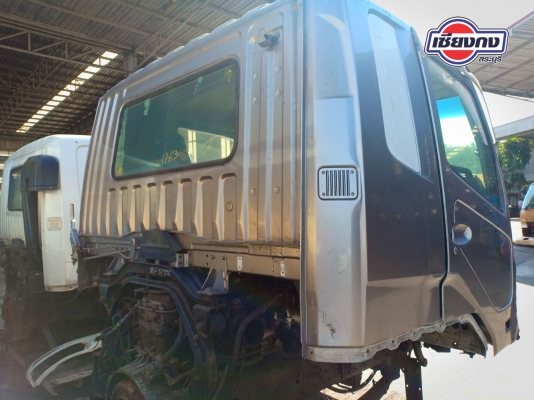 หัวเก๋ง FUSO FM1524 (หัวปลาดุก) พร้อมเครื่อง 6M60 Turbo 270 แรงม้า หัวเก๋ง FUSO FM1524 (หัวปลาดุก) พร้อมเครื่อง 6M60 Turbo 270 แรงม้า