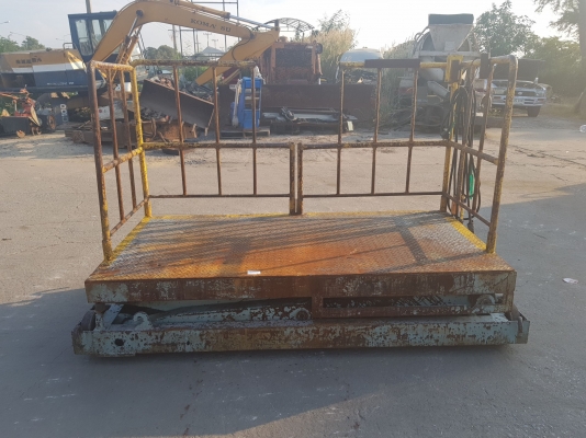 ขายกระเช้าไฟฟ้า ขากรรไกร ใช้ในโรงงาน