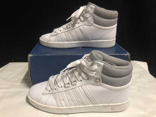 ขายรองเท้าผู้ชาย K-SWISS แท้ หุ้มข้อสีขาว สภาพสวย ราคา 1,690 บาท ขายรองเท้าผู้ชาย K-SWISS แท้ หุ้มข้อสีขาว สภาพสวย ราคา 1,690 บาท