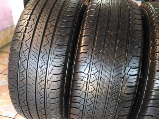 ล้อแม็ก Toyota Fortuner ขอบ 18 ยาง Michelin Latitude Tour 265 60 18 ผลิตปี 2017 ไม่มีรอย ขายถูกๆ ทั้งชุด 19,900.- เทิร์นได้ ติดตั้งฟรีค่ะ