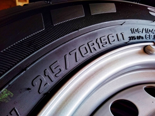 ล้อกระทะถอดป้ายแดงอีซูซุ ขอบ15 6รู139.7 พร้อมยาง