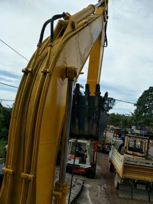 ขายรถแบคโฮ KOBELCO.SK200-/// รถสภาพสวย ราคา 520,000