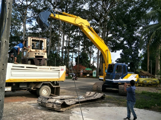ขายรถแบคโฮ KOBELCO.SK200-/// รถสภาพสวย ราคา 520,000 ขายรถแบคโฮ KOBELCO.SK200-/// รถสภาพสวย ราคา 520,000