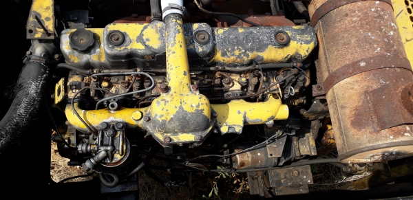 ขายตัดแยกอะไหล่แม็กโค 2 คันครับ / 1.โกเบลโก้ SK200 มาร์คทู / 2.โคมัสสุ PC200-3 สนใจโทรสอบถามได้ครับ