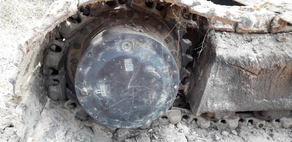 ขายตัดแยกอะไหล่แม็กโค 2 คันครับ / 1.โกเบลโก้ SK200 มาร์คทู / 2.โคมัสสุ PC200-3 สนใจโทรสอบถามได้ครับ