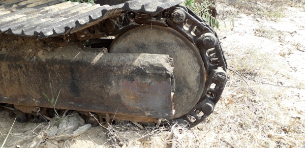 ขายตัดแยกอะไหล่แม็กโค 2 คันครับ / 1.โกเบลโก้ SK200 มาร์คทู / 2.โคมัสสุ PC200-3 สนใจโทรสอบถามได้ครับ