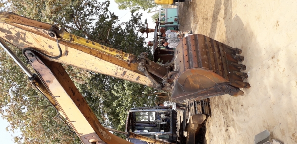 ขายตัดแยกอะไหล่แม็กโค 2 คันครับ / 1.โกเบลโก้ SK200 มาร์คทู / 2.โคมัสสุ PC200-3 สนใจโทรสอบถามได้ครับ