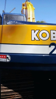 มี VDO ให้ชม.KOBELCO SK200-/// ราคา 520000