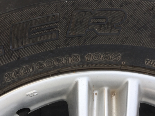 #ล้ออ่ะไหล่อีซูซุ ไม่เคยใช้งาน ขอบ18+บริสโตน255/60/18ปี16 มี1วง3300บาท โทร0879050181.จัดส่งได้ทั่วไทย