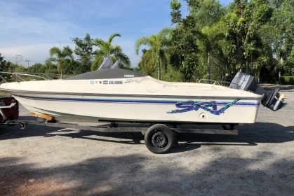 ขายเรือ YAMAHA SRV 20ฟุต พร้อมเครื่อง YAMAHA60แรงเก่าญี่ปุ่น(ไม่รวมเทเลอร์) ราคา185,000 ขายเรือ YAMAHA SRV 20ฟุต พร้อมเครื่อง YAMAHA60แรงเก่าญี่ปุ่น(ไม่รวมเทเลอร์) ราคา185,000