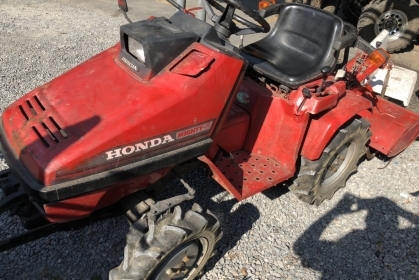 ขาย รถตีดินHONDAขับ4x4เก่าญี่ปุ่น ราคา49,000 ขาย รถตีดินHONDAขับ4x4เก่าญี่ปุ่น ราคา49,000