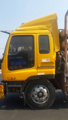 ขายด่วนครับ หัวลากแก๊ส GICA 270 320 รถสวยๆ พร้อมใช้งาน ครัย