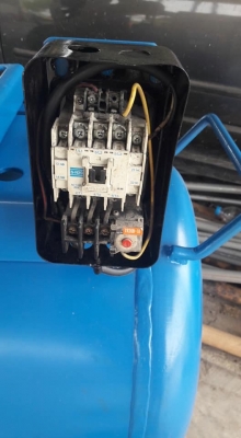 ปั๊มลม PUMA  5 แรง 3 สูบ ถังบรรจุ 260 ลิตร ไม่มีมอเตอร์ พร้อมอุปกรณ์ครบชุด