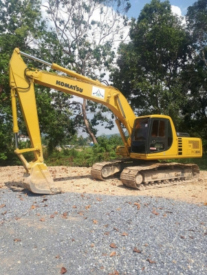 ขายรถแบคโฮ KOMATSU PC200-6 เอกสารเล่ม ระบบไฟเต็ม ราคา 850000