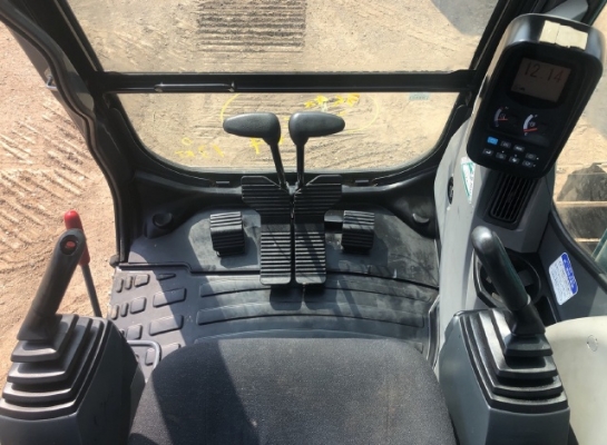 ขายรถขุด KOBELCO SK125SR YV06 ปี 2013 นำเข้าเองจากญี่ปุ่น สภาพสวยพร้อมใช้ มีVDOการทำงานครับ