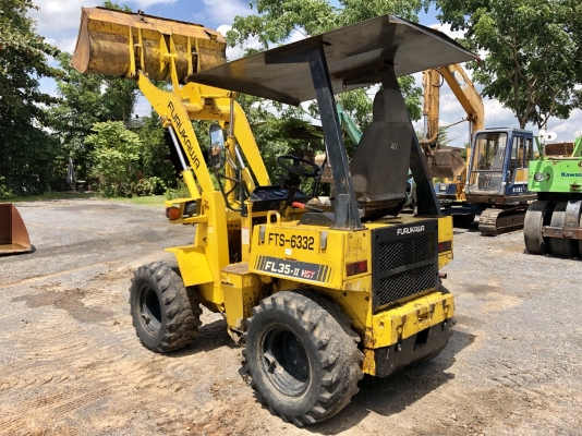 ขายรถตัก FURUKAWA FL35-2 ระบบเลี้ยวเอวอ่อน สมบูรณ์พร้อมใช้ครับ FROM JAPAN ติดต่อ 063-9316985 ID LINE : 0639316985