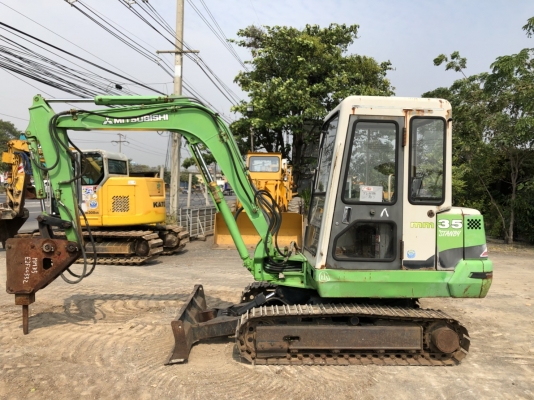 ขาย รถแม็คโคร MITSUBISHI MM35 พร้อมหัวกระแทก พร้อมใช้งาน นำเข้าเองจากประเทศญี่ปุ่น ติดต่อ 063-9316985 ID LINE : 0639316985 ครับ