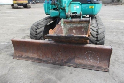 ขายรถแบคโฮ KOMATSU PC35R-8 (มีหัวแย็กปูน พร้อมบุ้งกี๋)