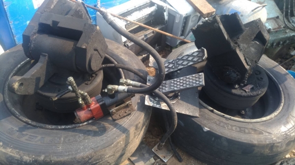 ชุดล้อรถบรรทุกหนัก+ชุดปั๊มเบรค