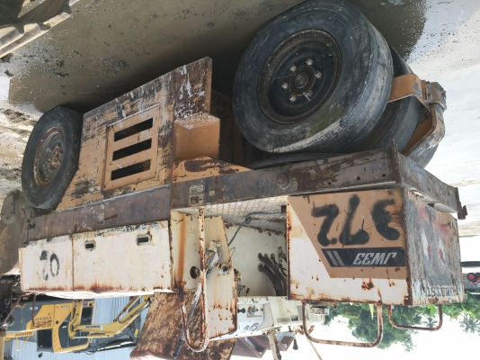 ขาย รถบดKomatsu  jw33-2 3ตัน พร้อมใช้