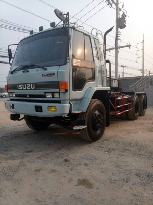 Isuzu Rocky สิบล้อหัวลาก เครื่อง 240 แรง ปี 37 ภายในสวย ยาง 80\% พร้อมใช้งาน