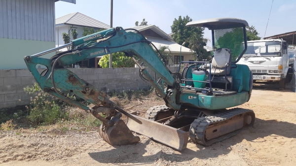 ขาย 335,000 KOMATSU pc 27R-8 พร้อมหัวเจาะรุ่นใหม่ถอดแกรนเจาะออกตักดินได้เลย สภาพเก่านอก เครื่องดี ปั้มแรง เอวแน่น ช่วงล่างสวย รถสวยระดับนางฟ้า สภาพพร้อมใช้งานมาก รถอยู่ ขอนแก่น 090-772-3710 090-772-3708