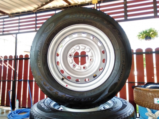 ล้อกระทะอีซูซุ ถอดป้ายแดง ขอบ15 6รู139.7 พร้อมยาง\%กู้ดเยียร์ สวยๆ ชุด 4ล้อ