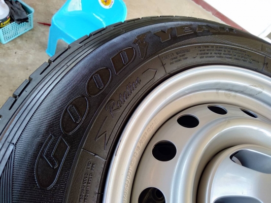 ล้อกระทะอีซูซุ ถอดป้ายแดง ขอบ15 6รู139.7 พร้อมยาง\%กู้ดเยียร์ สวยๆ ชุด 4ล้อ