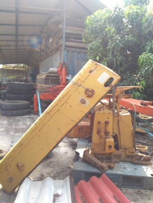 ฝากระโปรงรถแบคโฮ 200-3 ของเก่านอกนำเข้า ไม่ผุ สภาพดี