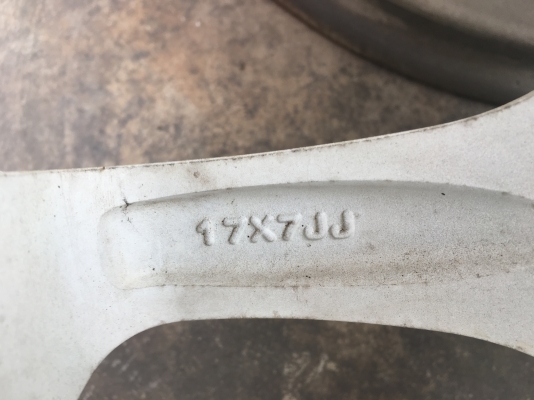 ขายถูกครับ เก่าญี่ปุ่น มีรอยตามการใช้งาน ขอบ 17X7JJ 4/100,114.3 สนใจสอบถามได้ เอ้ ซัง (6395) ขายถูกครับ เก่าญี่ปุ่น มีรอยตามการใช้งาน ขอบ 17X7JJ 4/100,114.3 สนใจสอบถามได้ เอ้ ซัง (6395)