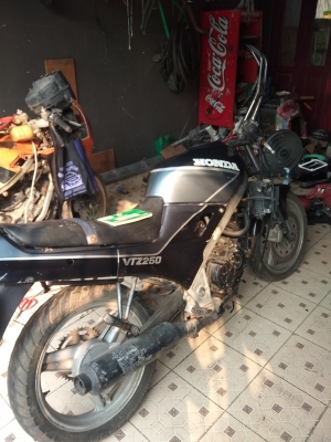 Honda vtz250 Honda vtz250