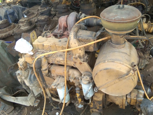 ขายเครื่อง CAT-3304 ใส่ได้หลายรุ่นครับขายไม่แพง