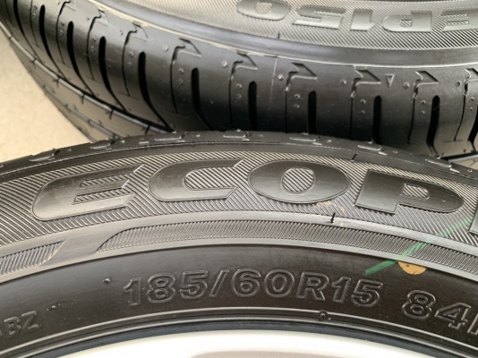 ล้อแม็กป้ายแดง Toyota Yaris Ativ ขอบ 15 พร้อมยางใหม่ป้ายแดง Bridgestone 185-60-15 ปลายปี 18 ใหม่ๆ สวยกริ๊บๆ