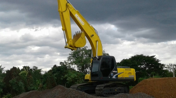 Sk200-6 YN09 เก่านอก เอกสารใบอินวอย์ เครื่องเดิม ปั้มเดิม รถพร้อมใช้งาน สนใจติดต่อได้ที่ 0802719535 คุณเบียร์