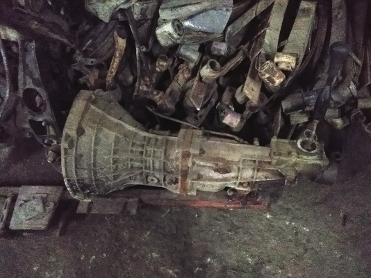 ขายเกียร์ธรรมดาเครื่องนิสสัน RD28