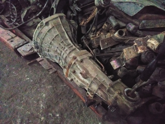 ขายเกียร์ธรรมดาเครื่องนิสสัน RD28 ขายเกียร์ธรรมดาเครื่องนิสสัน RD28