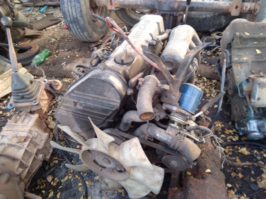 ขายเครื่องยนต์ดีเซลนิสสันLD20