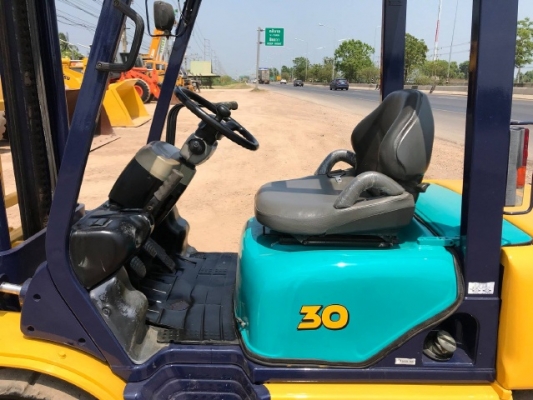 ขายรถฟอร์คลิฟต์ KOMATSU FD30T-12 รถนอกนำเข้าเองจากญี่ปุ่น สภาพสวยพร้อมใช้ มีVDOการทำงานครับ