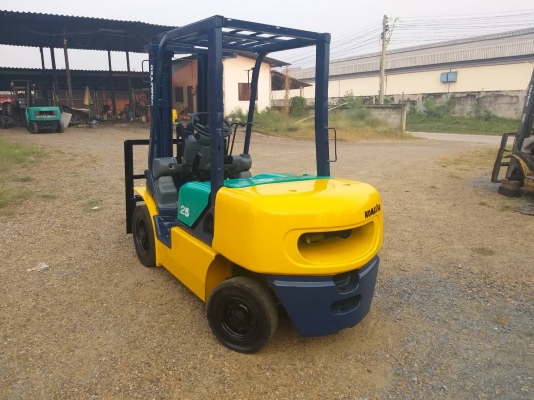 ขายรถยก KOMATSU FD25T-14 เครื่องดีเซล 4D94E เสาสูง4.5เมตร เสาเข้าตู้3ท่อน ยกได้2.5ตัน เกียร์ออโต้ รถนอกนำเข้า มีเอกสารการนำเข้า ติดต่อ 098-7962549